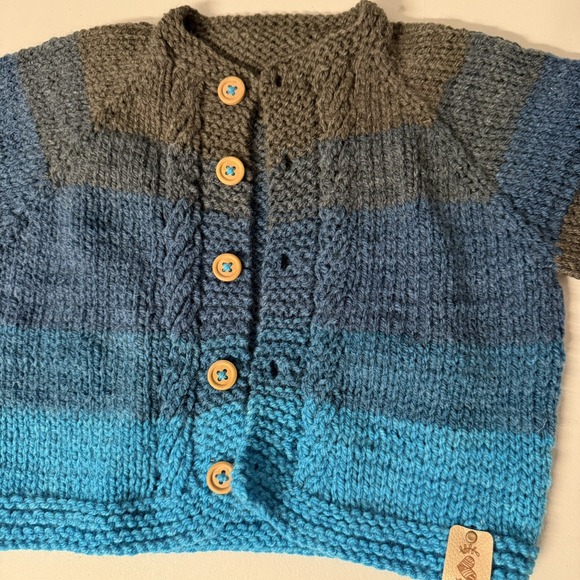 Handmade Toddler Cardigan, Unisex Beautiful Blues/Greys 2-3T see measurements - Picture 11 of 11